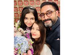Aishwarya Rai celebrates 19 years of marriage with Abhishek Bachchan!