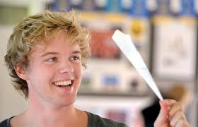 Paper plane maker qualifies second in world for champs - dunedin_university_student_josh_stewart_has_qualif_4f741e017c