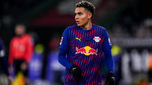 Man City and Barcelona Eye Wingers: Semenyo and Nusa in Transfer Talks