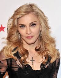 Madonna präsentiert neues Parfum &quot;Truth Or Dare&quot; in New <b>York</b> « MADBOARD - 20120413-news-madonna-truth-or-dare-macys-new-york-event-061