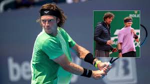 Tennis.com - News update