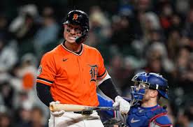Detroit Tigers celebrating victory over Texas Rangers