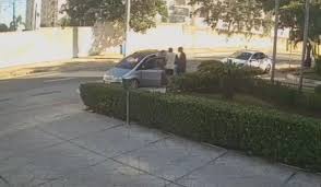 Arrastão na Serra: grupo criminoso rouba cinco veículos em um único dia