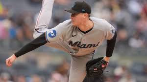 Pete Fairbanks Leaves Marlins for Paternity Leave After Unusual Start