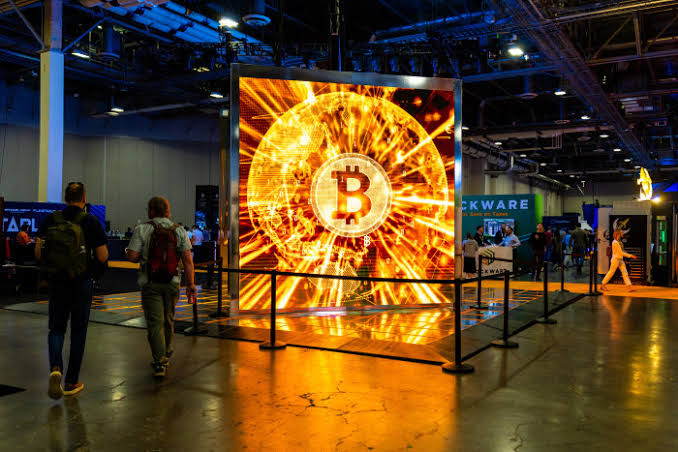 AI trade steals crypto's thunder as investors shift from bitcoin; demand for AI compute grows despite July selloff, with no single 'AI trade'