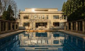 Brussels Art Deco Spotlight & Nationwide Strike Impact