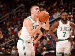 Halftime hot takes: Payton Pritchard is doing what Jaylen Brown told us he 
would do