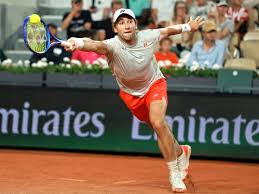 Zverev and Ruud Shine at Roland-Garros, Advance to Third Round