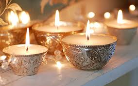 Resultado de imagem para imagem de velas acesas