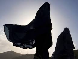 Escoger la opinión más fácil sobre el niqab, para evitar problemas en los países kufar   Images?q=tbn:ANd9GcRIPteIdX_DHaDvwn3rAUtQTte7uRFY9M_9HuJ-2lK1ybVZHYIb