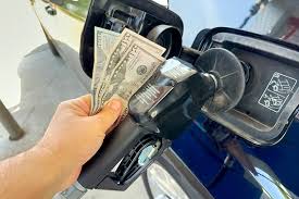 Gas Prices Surge as Spring Break Begins: An Inflation and Demand Analysis