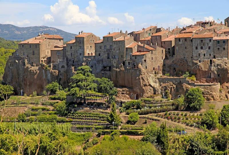 Pitigliano