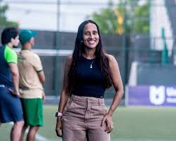 Mayara Correia, vice-presidente do Feira FC, destaca a torcida como pilar estratégico na construção do clube