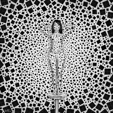 Résultat de recherche d'images pour "less is more"