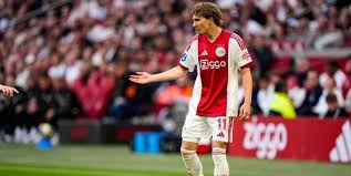Ajax-Utrecht: vitoria para os anfitrioes?