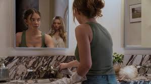 'The Housemaid' Review: Amanda Seyfried and Sydney Sweeney Get Messy