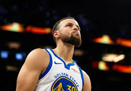 Stephen Curry reacting during a Golden State Warriors game