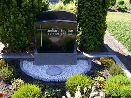 Grab von Gerhard Engelke (08.07.1927-05.02.1965), Friedhof Norden ...