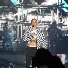 Resultado de imagem para justin bieber no brasil 2017