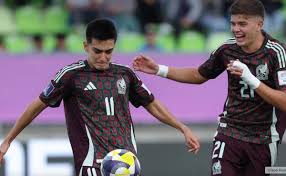 TV Azteca - News update