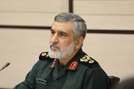 ببینید | روایت سخنگوی سپاه از اقدام سردار سلامی یک روز قبل از جنگ در بندرعباس