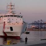 Migrant boat turned away by Italy arrives in Spain