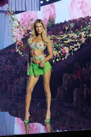 Secret Fashion Show