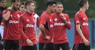 Enzo Pérez y Paredes elogian a Mastantuono: El futuro brillante del fútbol argentino