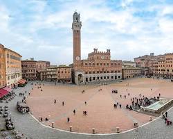 รูปภาพPiazza del Campo Siena Italy