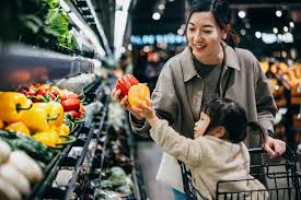 This Grocery Store Just Passed ALDI And Walmart For The Best Savings