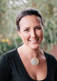 Sarah Muir - owner of Hills Womens Massage Sarah has been working with women and their families as a Doula and Qualified Remedial &amp; Pregnancy Massage ... - sarah-muir