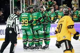 Seuranta | Ilves nousi tasoihin Parikan pommilla – Kisapuiston yleisö himoitsee pronssimitalia