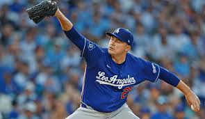 Royals vs Dodgers Prediction, Picks & Odds for Tonight's MLB Game
