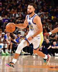 ĐỒNG HỒ SNEAKER STEPH! 🚨 Stephen Curry đ&atilde; chuyển sang Nike ...