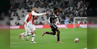 Beşiktaş ve Karagümrük'ten ilk 45 dakikada gol sesi çıkmadı