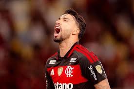 Flamengo x Vitória: Lucas Paquetá volta aos gramados no segundo tempo