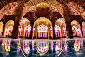 Nasir-ol-Molk Mosque in shiraz, Iran. ile ilgili görsel sonucu