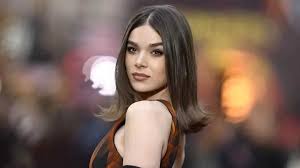 Hailee Steinfeld