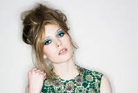 ... Makeup : Karla Neff Photos : Joachim Baldauf Model : Caroline Lossberg