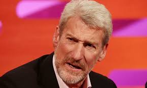 Not content with stepping in to back Russell Brand&#39;s criticism of the political process, Jeremy Paxman has blasted TV newsreaders who appear on Strictly ... - Jeremy-Paxman-010