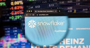 Snowflake Stock (SNOW) Surges after Top BofA Analyst Boosts Confidence ahead of Q1 Earnings