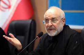 قالیباف: اگر با شهید لاریجانی آن تصمیم را نمی‌گرفتیم احتمال داشت فضای خیابان به شکل دیگری رقم بخورد