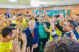 PT divulga carta a evangélicos e diz que governo Lula sempre teve 'respeito e reconhecimento' por igrejas