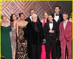 উত্তরাধিকারের কাস্টের ছবি, একটি নাটক সিরিজে একটি এনসেম্বল দ্বারা অসামান্য পারফরম্যান্সের বিজয়ী