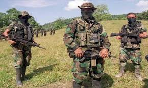 Resultado de imagen para imagenes sobre el conflicto armado en colombia