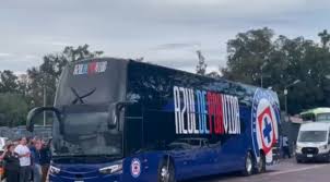 La Máquina ya está en el estadio Olímpico Universitario