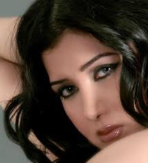 תוצאת תמונה עבור عربيات بالمايوه