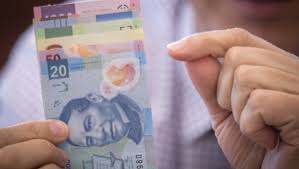 Peso mexicano y BMV sufren revés semanal atentos a negociaciones en Medio Oriente