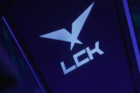 LCK's Summer regular season comes to a close this weekend, here are the final fixtures
