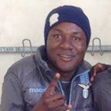 joseph-minala-links-mit-zwei-mannschaftskollegen-von-<b>lazio</b>-<b>rom</b>-.jpg - joseph-minala-links-mit-zwei-mannschaftskollegen-von-lazio-rom-